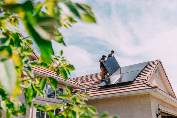 Best Roof Gutter Cleaning  in Chino Hills, CA